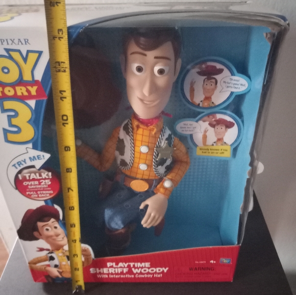 Disney Pixar Toy Story 3 Plaitime Sheriff Woody New In Box - Picture 11 of 11